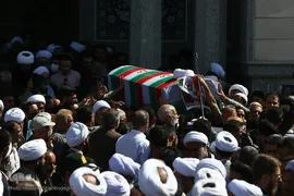 مراسم تشییع پیکر شهید آیت‌الله سلیمانی در شهر مقدس قم