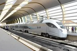Məkkədən Mədinəyə sürətli qatar reysi açıldı