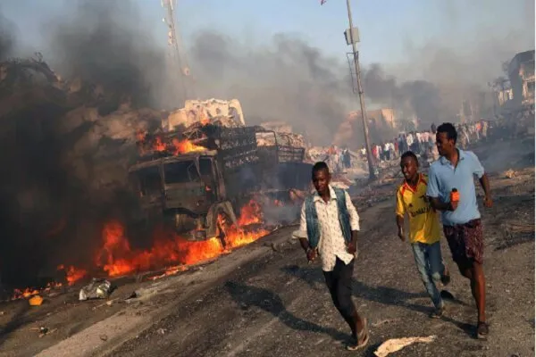 Somali'de bombalı saldırı: 8 kişi öldü