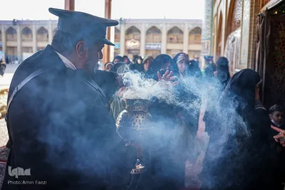 آیین گلاب شویی حرم مطهر حضرت شاهچراغ علیه السلام