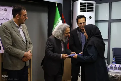 ایستگاه پایانی چهاردهمین مسابقات مناظره دانشجویان در اصفهان
