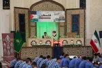 محفل انس با قرآن دانش‌آموزان شیرازی در سومین حرم اهل‌بیت علیهم السلام