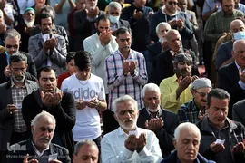 نماز عید سعید فطر در جوار حرم مطهر حضرت عبدالعظیم حسنی علیه‌السلام
