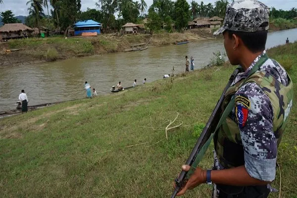 La ONU preocupada por el desplazamiento de militares birmanos a la provincia Rakáin