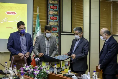 مراسم رونمایی از کتاب «تولد یک تراژدی