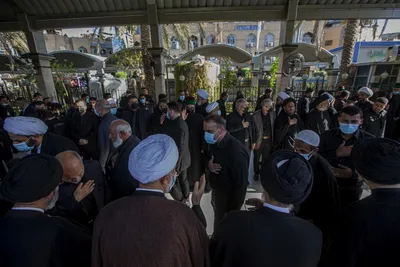 Gedenkveranstaltung zu Ehren von Ayatollah Said al-Hakim in Bayn al-Haramayn