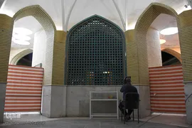 احیای شب بیست و یکم ماه رمضان/ امامزاده یحیی(ع) سمنان