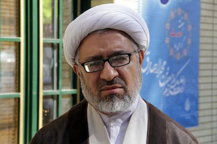 دین؛ ارجمندترین دارایی انسان/ با علم و عمل مبلغ دین باشیم