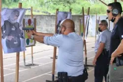 Panama: exercice de tir avec des Israéliens sur des photos de personnes arabes, la police s’excuse