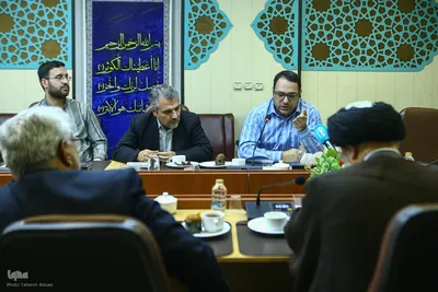 رونمایی از کتاب‌های «سنت اقراء و نظام اجازات» و «دانش و هنر معلمی»