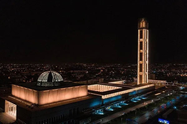 جایزه معماری 2021 به مسجد الجزیره تعلق گرفت
