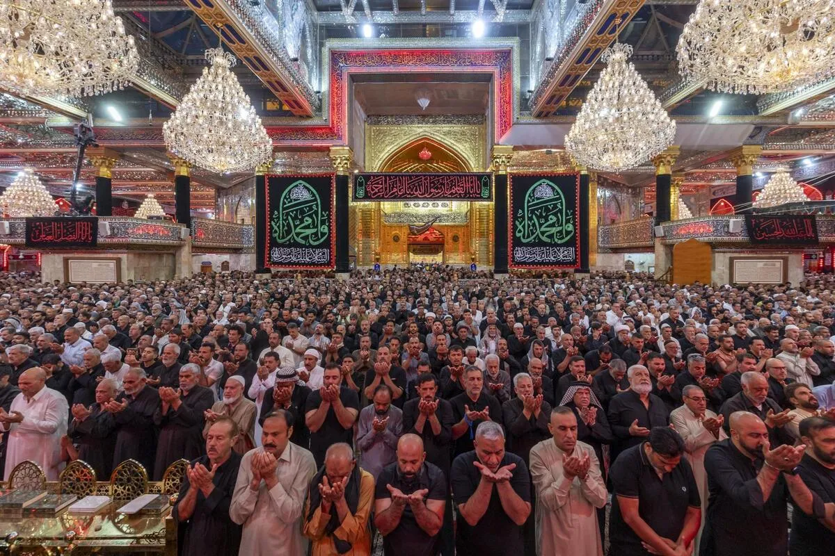 Idadi Kubwa ya Wafanyaziyara wafika Karbala katika Siku za Mwisho za Safar