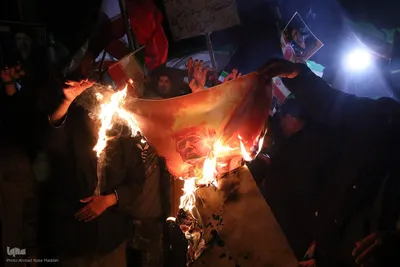 چهارشنبه‌سوزی دشمن در شیراز