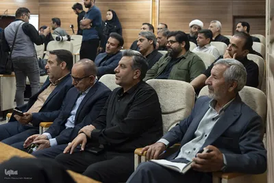 نشست تشریح برنامه‌های استان برای آیین بدرقه و تشییع آقای شهید ایران