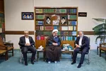 دیدار وزیر امور خارجه با امام جمعه تبریز