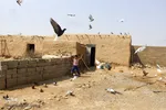 کودکان منطقه از امکانات اولیه برای تفریح محروم اند