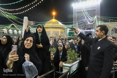 حرم مطهر رضوی در شب نیمه شعبان