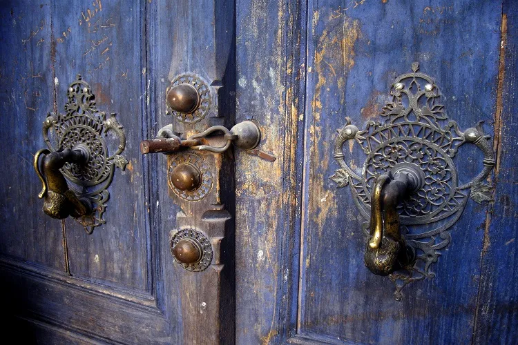 مژده ربیع‌الاول با دق‌الباب مسجد پیشینه روایی ندارد