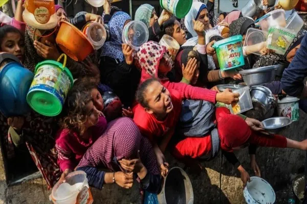 Relator de ONU pide boicot a Israel por matar de hambre a gazatíes