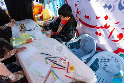 موکب دانشگاهیان اصفهان در میدان امام خمینی(ره)