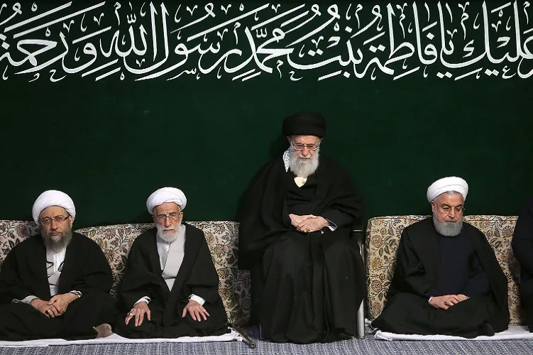 مراسم عزاداری ایام شهادت حضرت فاطمه‌زهرا(س) با حضور رهبر معظم انقلاب برگزار شد
