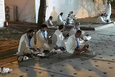 دعای عرفه حجاج ایرانی در صحرای عرفات