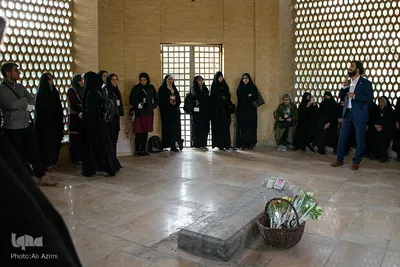 دهمین گنجواره گردشگری تخت فولاد با محوریت حکمت و فلسفه
