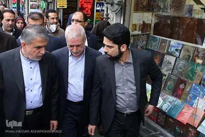 کتاب‌گردی سیدرضا صالحی‌امیری، وزیر فرهنگ و ارشاد اسلامی