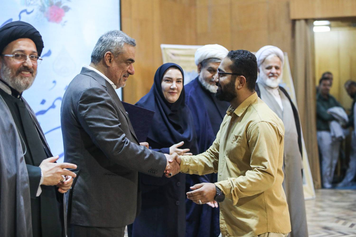 تلاش برای بینالمللی کردن مسابقات قرآن صنعت نفت تلاش برای بینالمللی کردن مسابقات قرآن صنعت نفت