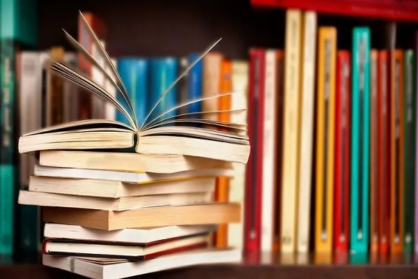 ظرفیت خیرین در بحث کتاب و کتابخوانی مورد استفاده قرار گیرد