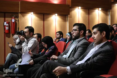 نشست رسانه ای هفته هنر انقلاب اسلامی
