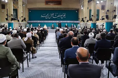mam Khamenei reuniu-se com participantes da Unidade Islâmica Conf. e gov. funcionários+fotos