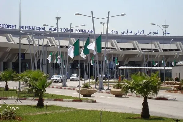 L'aéroport d'Alger sert des iftars gratuits aux passagers pendant le Ramadan