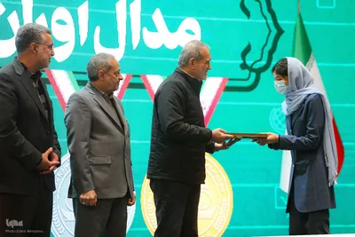 تجلیل از مدال آوران المپیاد ۲۰۲۴ با حضور رییس جمهور