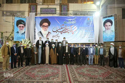مراسم بزرگداشت شهید دستغیب در حرم شاهچراغ (ع)