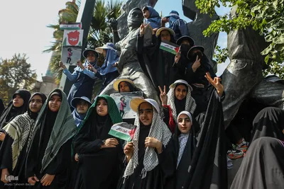 تجمع دانش‌آموزان تهرانی در حمایت از مردم مظلوم فلسطین