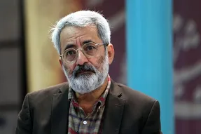 مردم؛ حلقه پیوند مشروعیت دینی و کارآمدی نظام سیاسی در اندیشه «رهبر شهید»