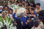 استقبال از پیکر ۳ شهید تازه تفحص شده دفاع مقدس در شیراز‎‎