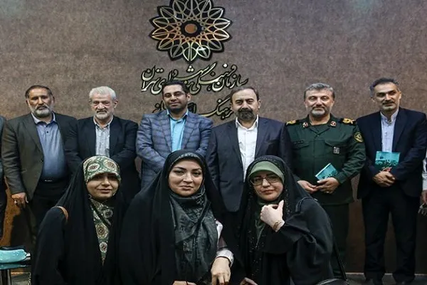 غروب او چو طلوعش قشنگ و زیبا بود
