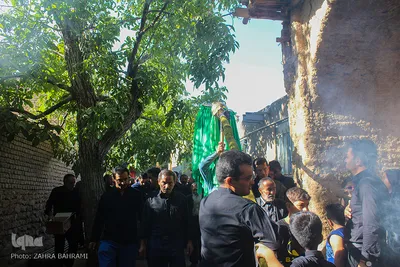 آئین سنتی«علَم‌کشان» در روستای انجدان - اراک/عکاس:زهرا بهرامی
