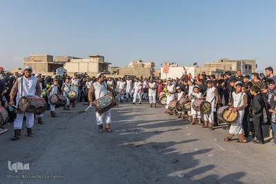 آئین نمادین ورود قافله امام حسین(ع) به دشت کربلا