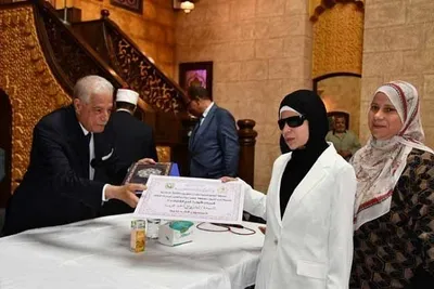 Ehrung der besten Koran-Genies in internationalen Wettbewerbe in Ägypten