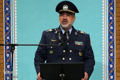 دیدار جمعی از فرماندهان و کارکنان نیروی هوایی و پدافند هوایی ارتش با رهبر انقلاب اسلامی