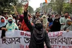 Des dizaines de personnes arrêtées au cours des manifestations contre l'interdiction du hijab par le gouvernement indien