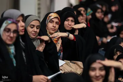 دیدار هزاران نفر از دانشجویان سراسر کشور با رهبر معظم انقلاب