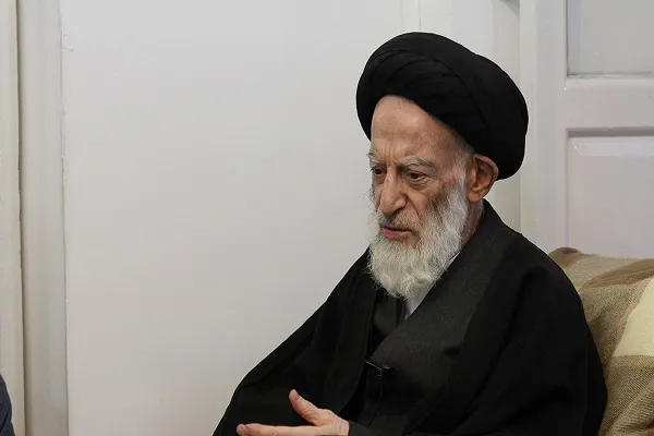آیت‌الله شبیری زنجانی در بیمارستان بستری شدند