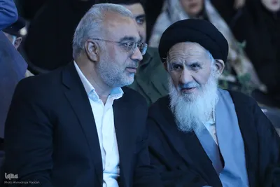همایش تجلیل از یاوران وقف در شیراز