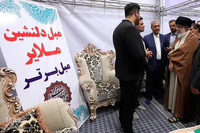 بازدید رهبر انقلاب از نمایشگاه کالای ایرانی