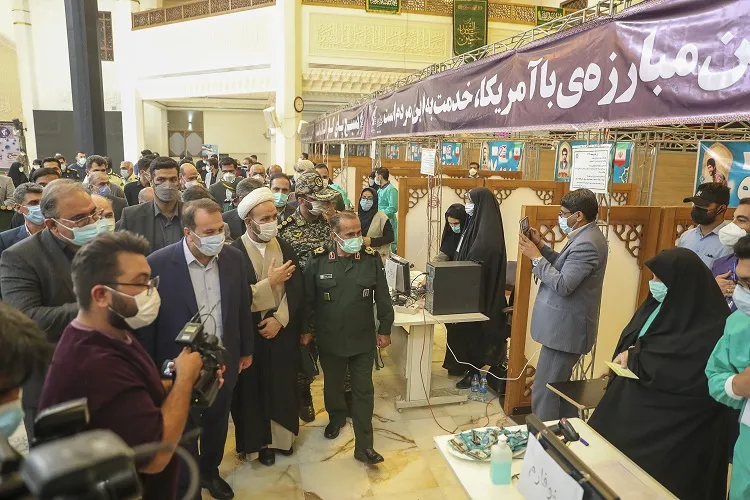 افتتاح بزرگترین مرکز واکسیناسیون فارس در حرم شاهچراغ(ع)
