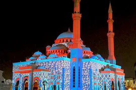 مسجد نور رنگارنگ امارات متحده عربی
